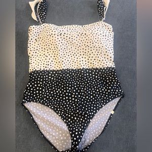 Summersalt The Ruffle Oasis Size 14